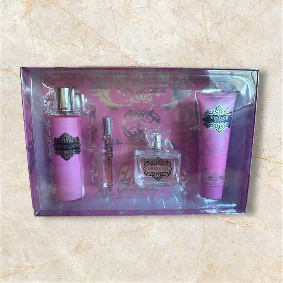 Vintage Luxury 4-Piece Women's Fragrance & Body Care Gift Set Body - Picture 3 of 6